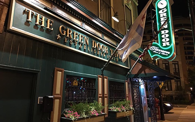 Green Door Tavern in Chicago